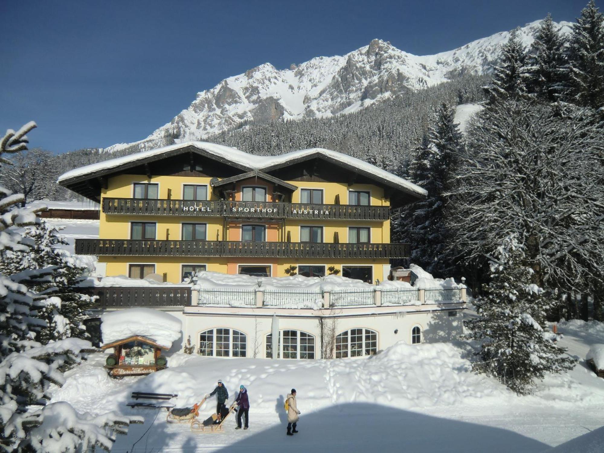 Hotel Sporthof Austria Ramsau am Dachstein Exterior photo
